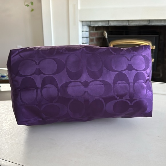 The Coach Getaway Signature Nylon Packable Weekender Tote - Amethyst - Picture 12 of 16
